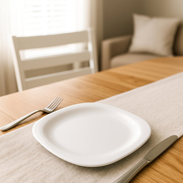 Plastic Square Dinner  Serving Plate  20 Cm (1 Pc)